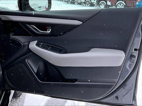 Used 2023 Subaru Outback Premium image 24