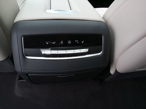 Used 2024 Cadillac Escalade ESV Sport w/ LPO, ONYX Package AWD/4WD image 26