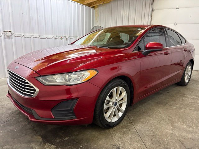 Used 2019 Ford Fusion SE FWD image 3