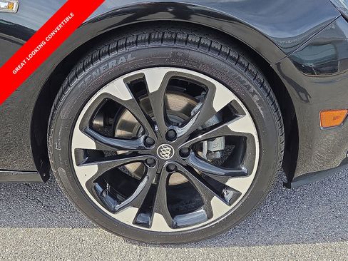 Used 2018 Buick Cascada Sport Touring w/ Dark Effects Package image 7