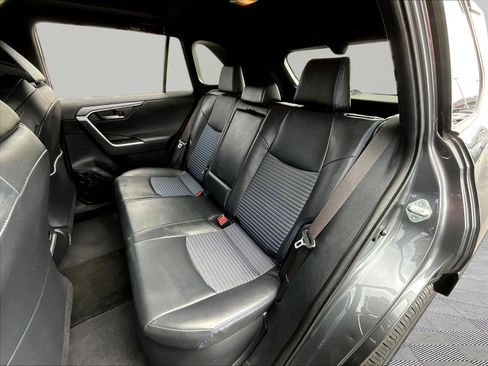 Used 2020 Toyota RAV4 XSE AWD/4WD image 22