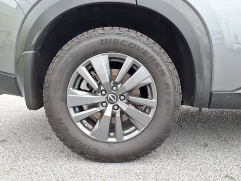 Used 2022 Nissan Pathfinder SV image 25