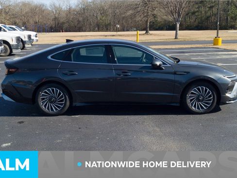 Used 2025 Hyundai Sonata SEL FWD image 5