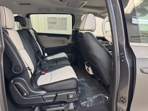 New 2026 Honda Odyssey Elite image 27