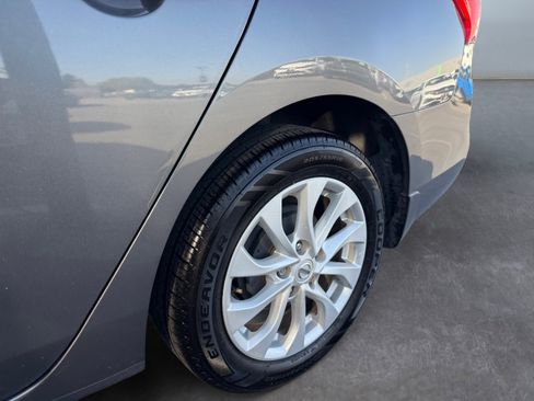 Used 2019 Nissan Sentra SV FWD image 14