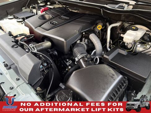 Used 2024 Toyota Tundra Limited AWD/4WD image 15