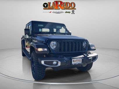 New 2025 Jeep Gladiator Sport