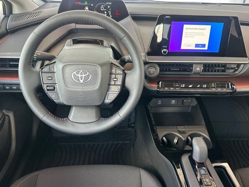 New 2027 Toyota Prius Plug-In Hybrid FWD image 21