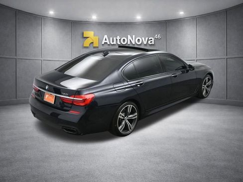 Used 2019 BMW 750i image 56