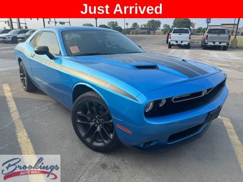 Used 2023 Dodge Challenger SXT w/ Cold Weather Group RWD image 1