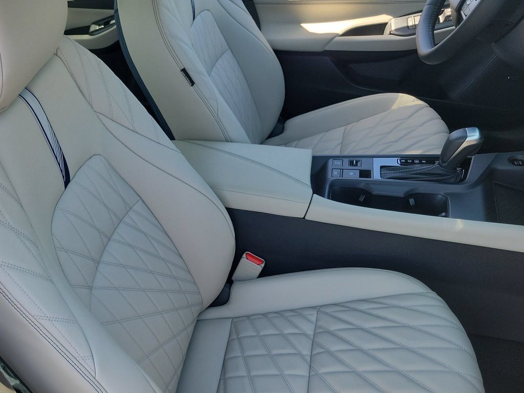 New 2026 Nissan Sentra SL w/ Floor Mat Package FWD image 19