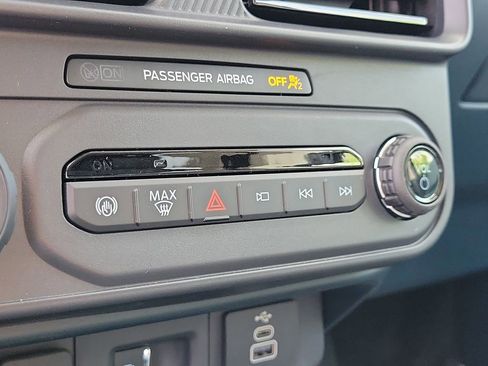 New 2026 Ford Maverick Lariat w/ Black Appearance Package AWD/4WD image 25