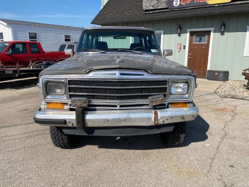 Used 1989 Jeep Grand Wagoneer AWD/4WD image 7