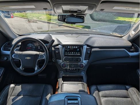 Used 2017 Chevrolet Tahoe Premier AWD/4WD image 35