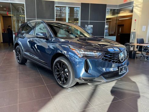 New 2026 Acura RDX SH-AWD image 3