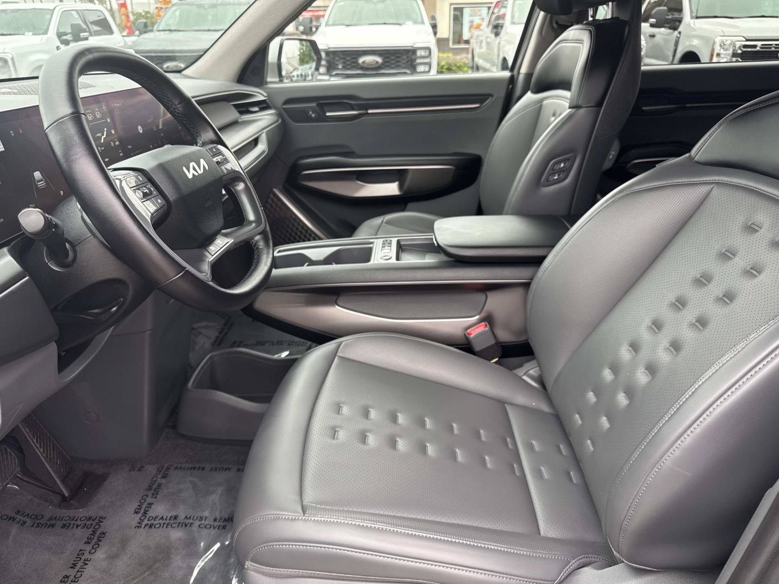 Used 2024 Kia EV9 Wind AWD/4WD image 18