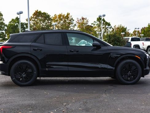 New 2025 Chevrolet Blazer EV LT w/ Midnight/Sport Edition image 26