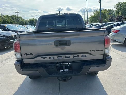 Used 2022 Toyota Tacoma TRD Pro AWD/4WD image 6