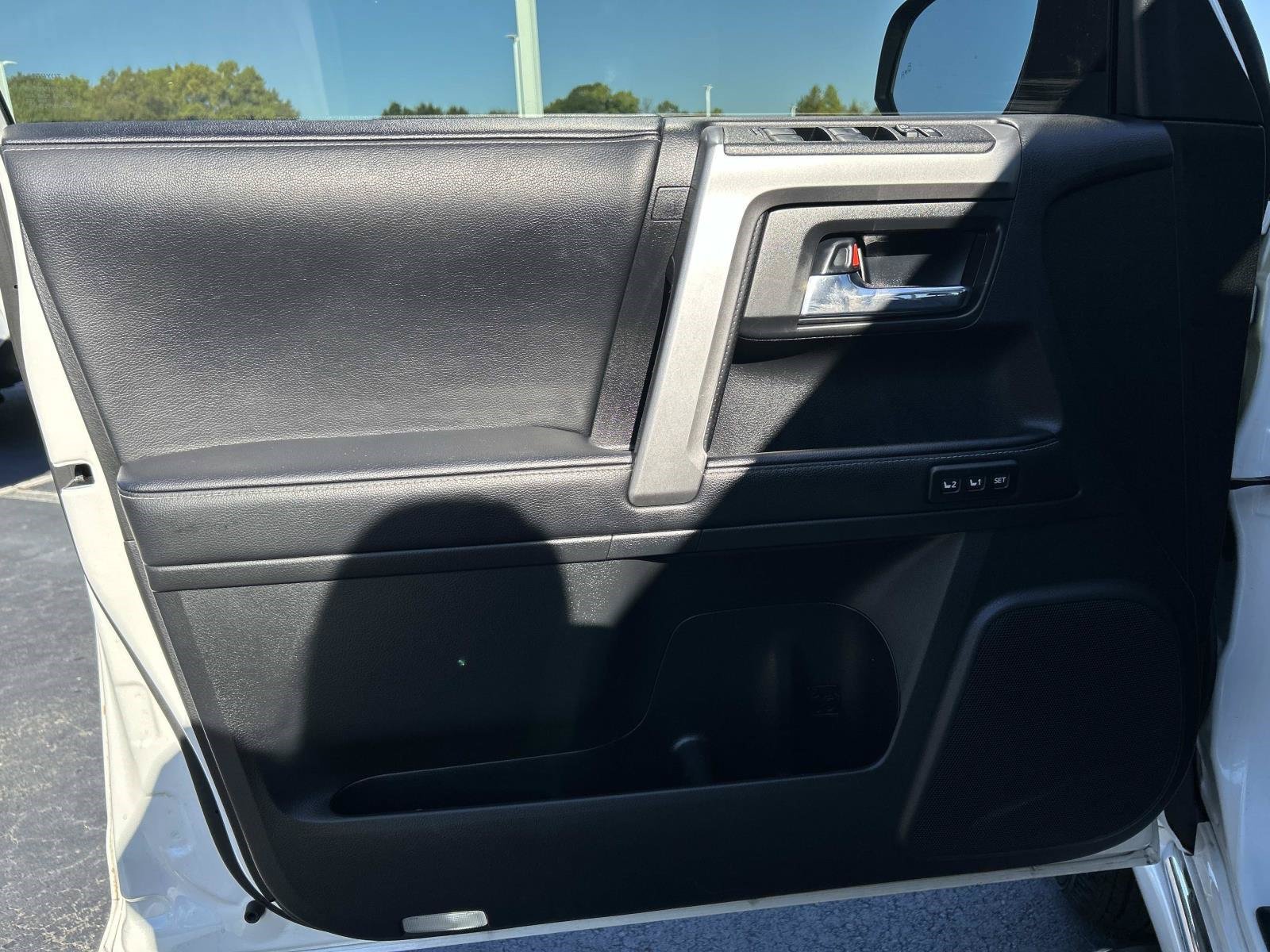 Used 2023 Toyota 4Runner Limited RWD image 16