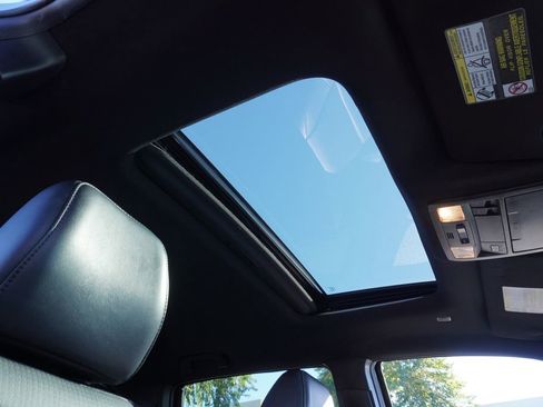 Used 2023 Toyota Tacoma TRD Sport image 14