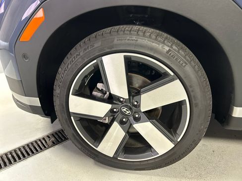Used 2026 Hyundai Santa Fe Limited AWD/4WD image 9