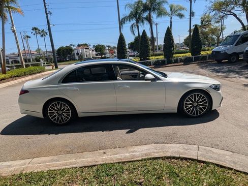 Used 2023 Mercedes-Benz S 500 4MATIC image 4