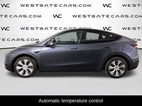 Used 2023 Tesla Model Y Long Range AWD/4WD image 5