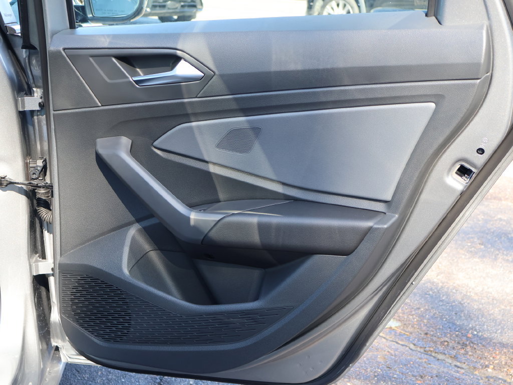 Certified 2026 Volkswagen Jetta SE FWD image 38