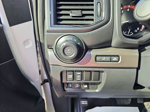 Used 2021 Nissan Titan PRO-4X w/ Off Road Protection Package image 29