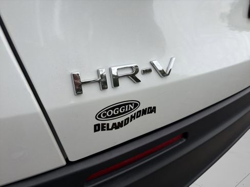 Certified 2023 Honda HR-V LX image 24