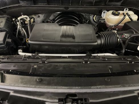 Used 2024 GMC Yukon Denali Ultimate AWD/4WD image 37
