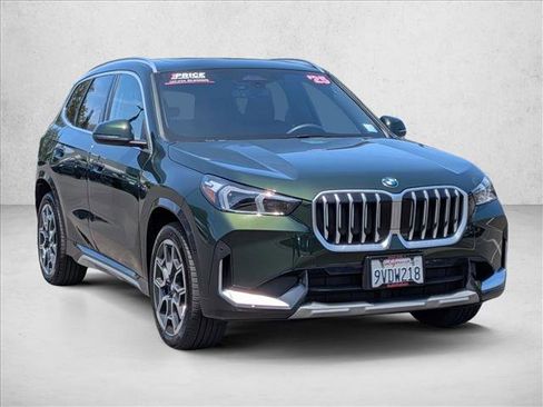 Used 2025 BMW X1 xDrive28i w/ Convenience Package AWD/4WD image 3