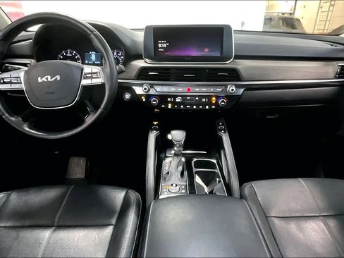 Used 2022 Kia Telluride EX w/ EX Premium Package image 9