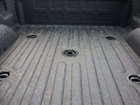 Used 2025 RAM 2500 Laramie image 39