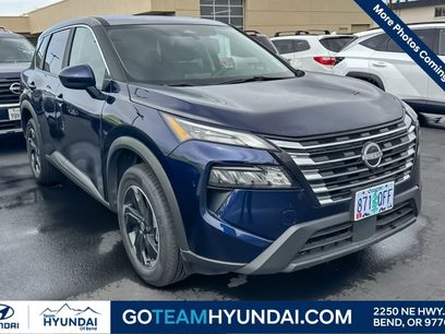 Used 2025 Nissan Rogue SV