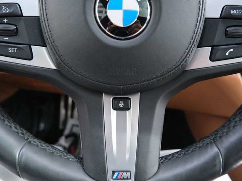 Used 2017 BMW 540i xDrive image 42