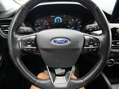 Used 2021 Ford Escape SEL AWD/4WD image 22