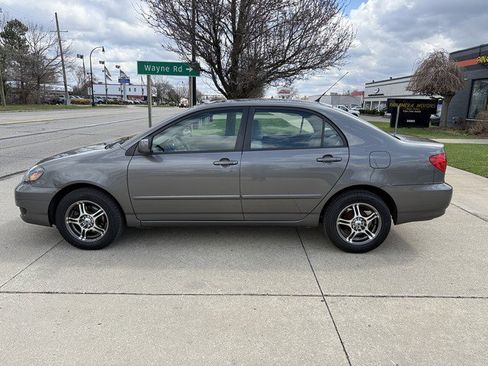 Used 2007 Toyota Corolla LE image 8