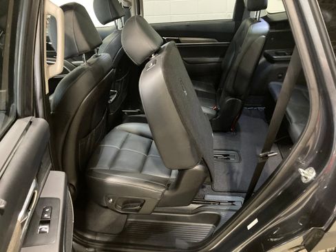 Used 2022 Kia Telluride SX image 21
