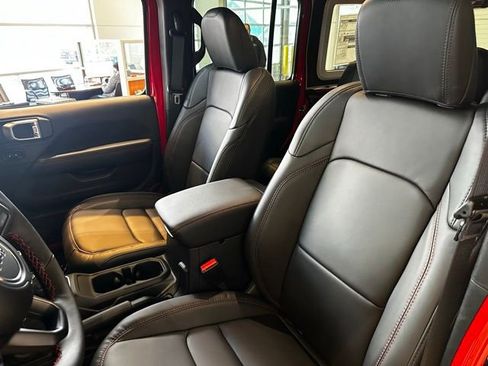 New 2026 Jeep Wrangler Unlimited Rubicon 392 image 17