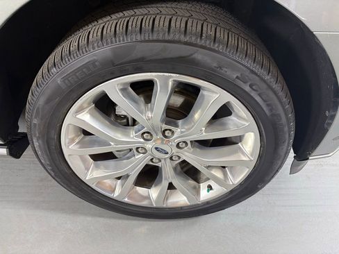 Used 2019 Ford Expedition Max Platinum image 10