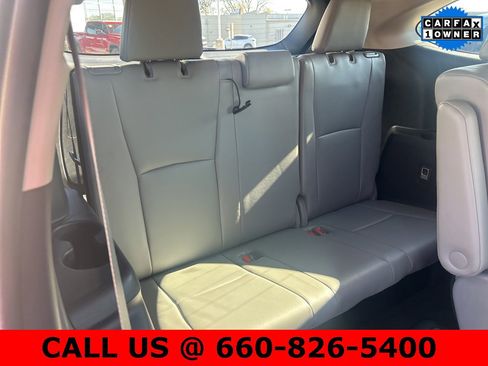 Certified 2021 Toyota Highlander XLE image 30