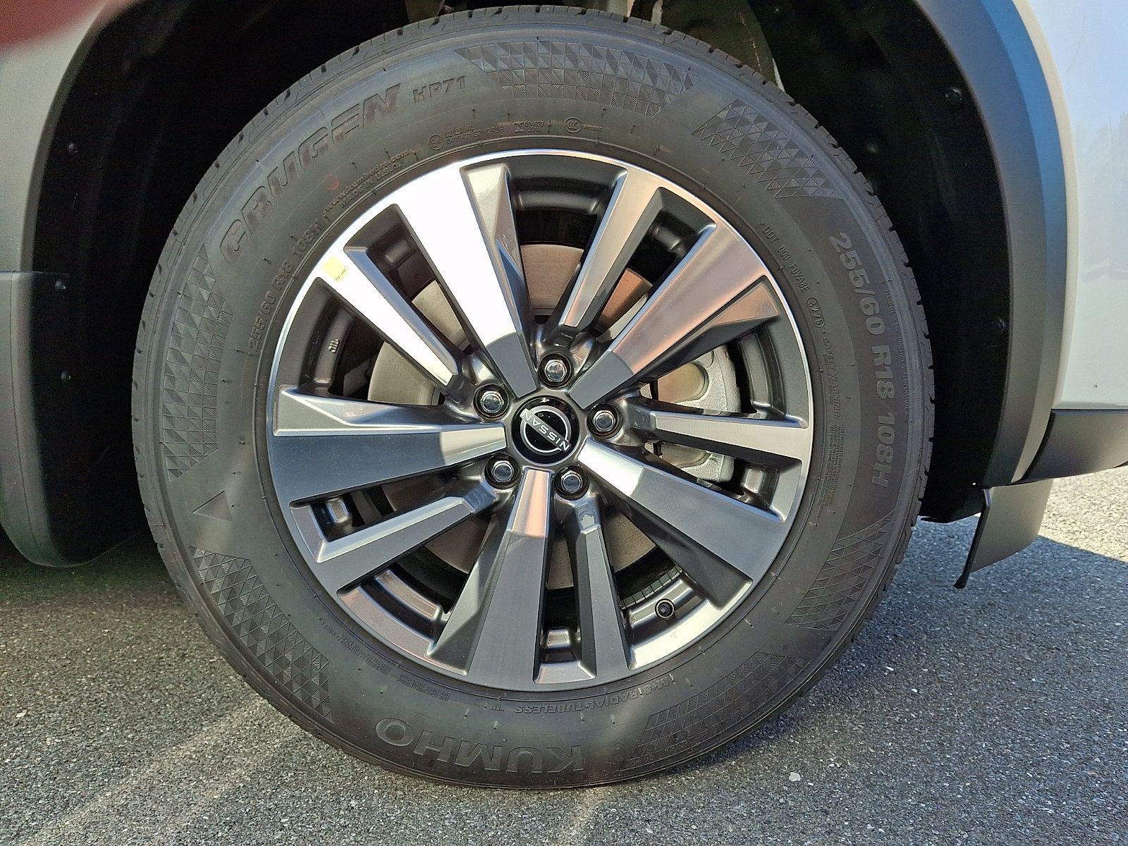 New 2026 Nissan Pathfinder SL AWD/4WD image 4