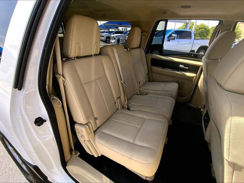 Used 2017 Ford Expedition EL XL w/ Equipment Group 101A RWD image 19