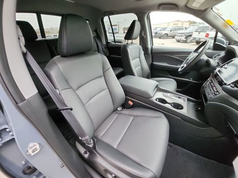 Used 2025 Honda Ridgeline RTL image 32