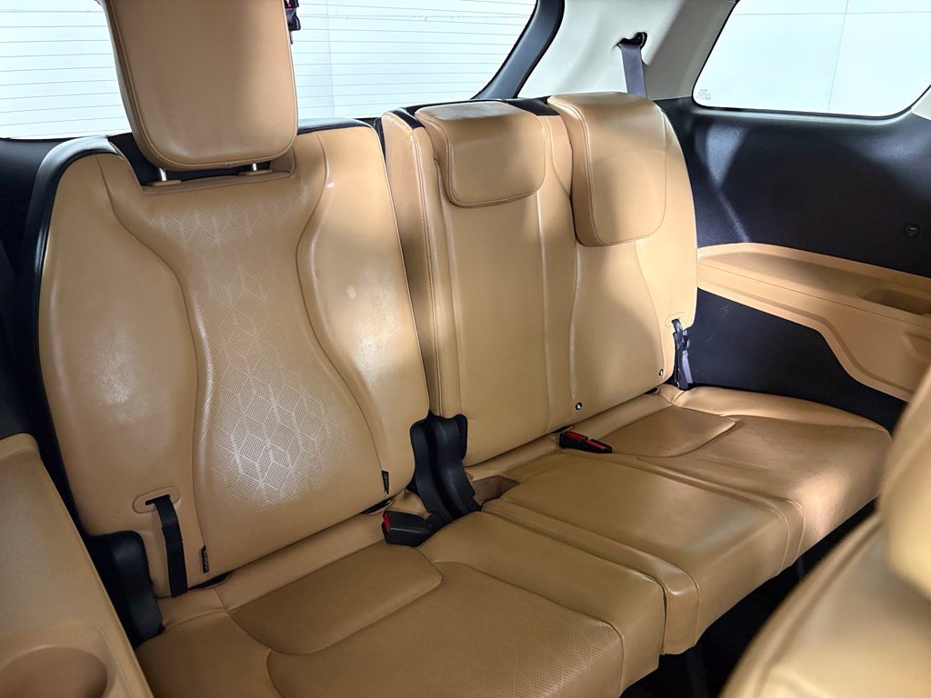 Used 2022 Kia Carnival LX FWD image 16