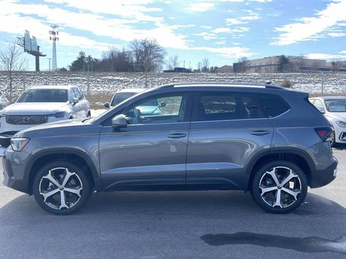 New 2026 Volkswagen Taos SEL AWD/4WD image 4