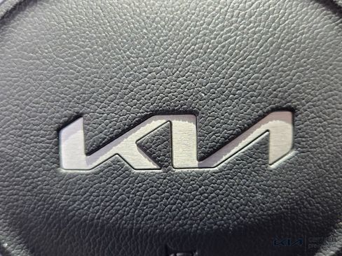 Certified 2022 Kia Sorento X-Line EX AWD/4WD image 32