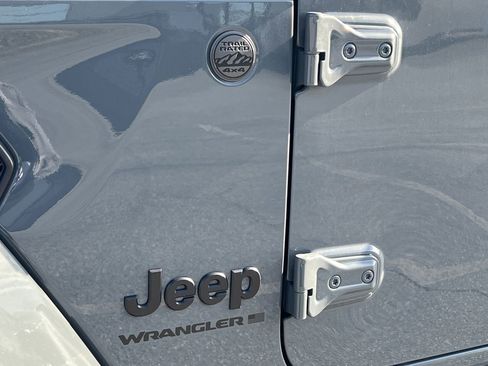 New 2026 Jeep Wrangler Sahara image 32