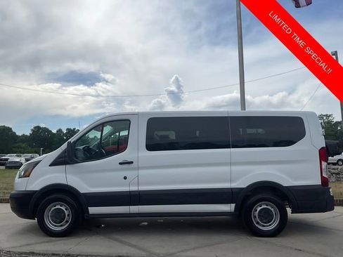 Used 2016 Ford Transit 150 XL image 4